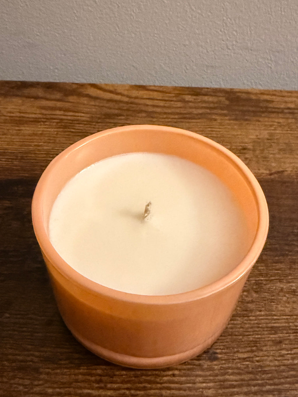 Feels Like Home
Deeply Rooted. Heart & Soul
  – 100% Soy Wax Candle (Small, 88 G / 3.1 Oz)