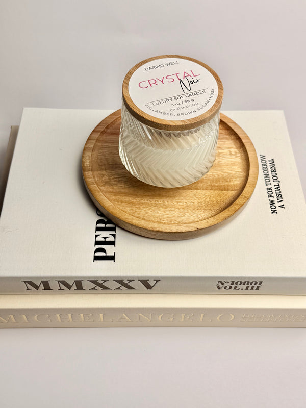 Crystal Noir – 100% Soy Wax Candle with Bamboo Lid (Medium, 122 g)