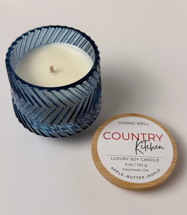 Country Kitchen – 100% Soy Wax Candle with Bamboo Lid (Medium, 142 g)